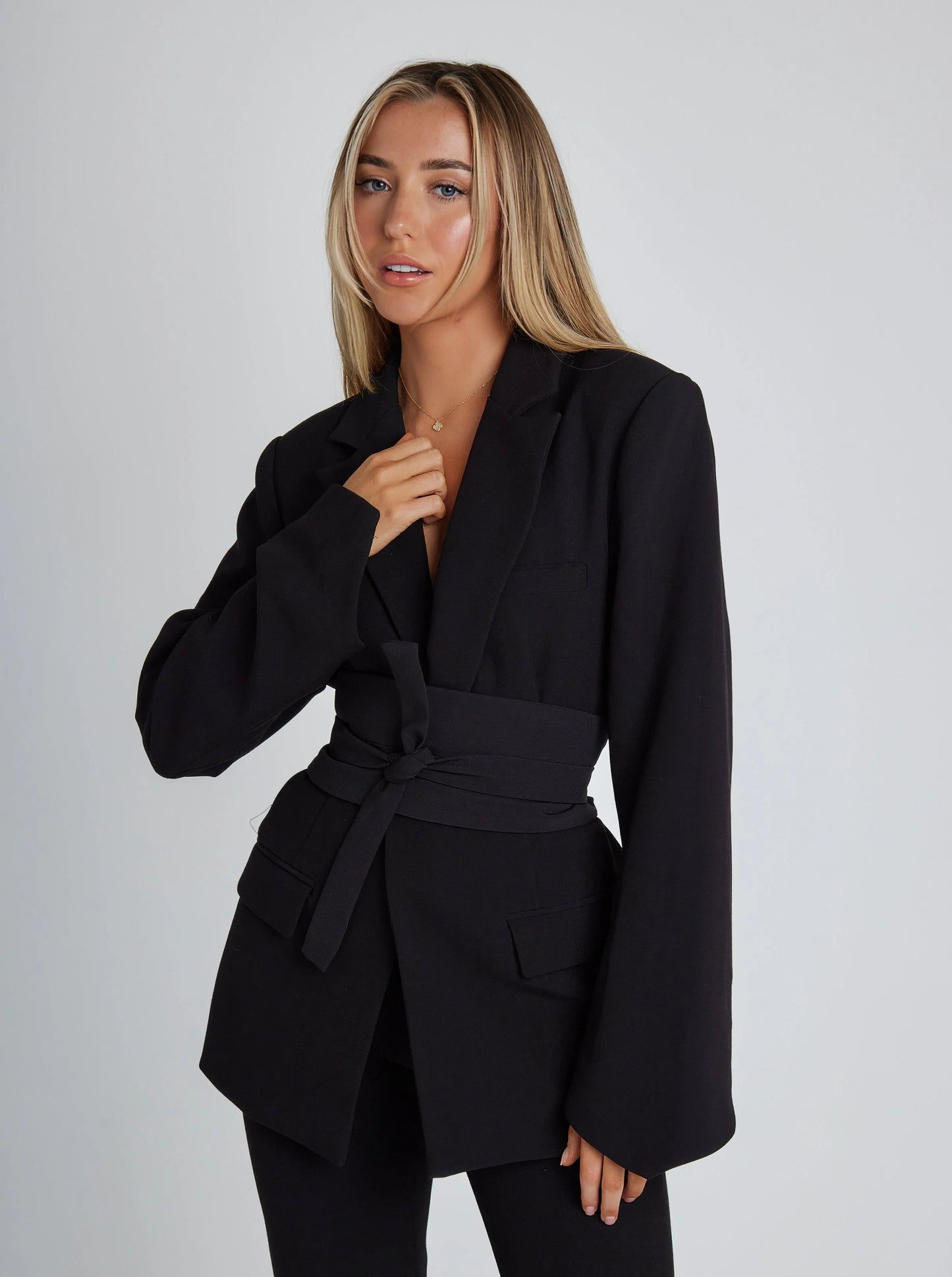 Belle Amor™ | STIJLVOLLE BLAZER MET RIEM