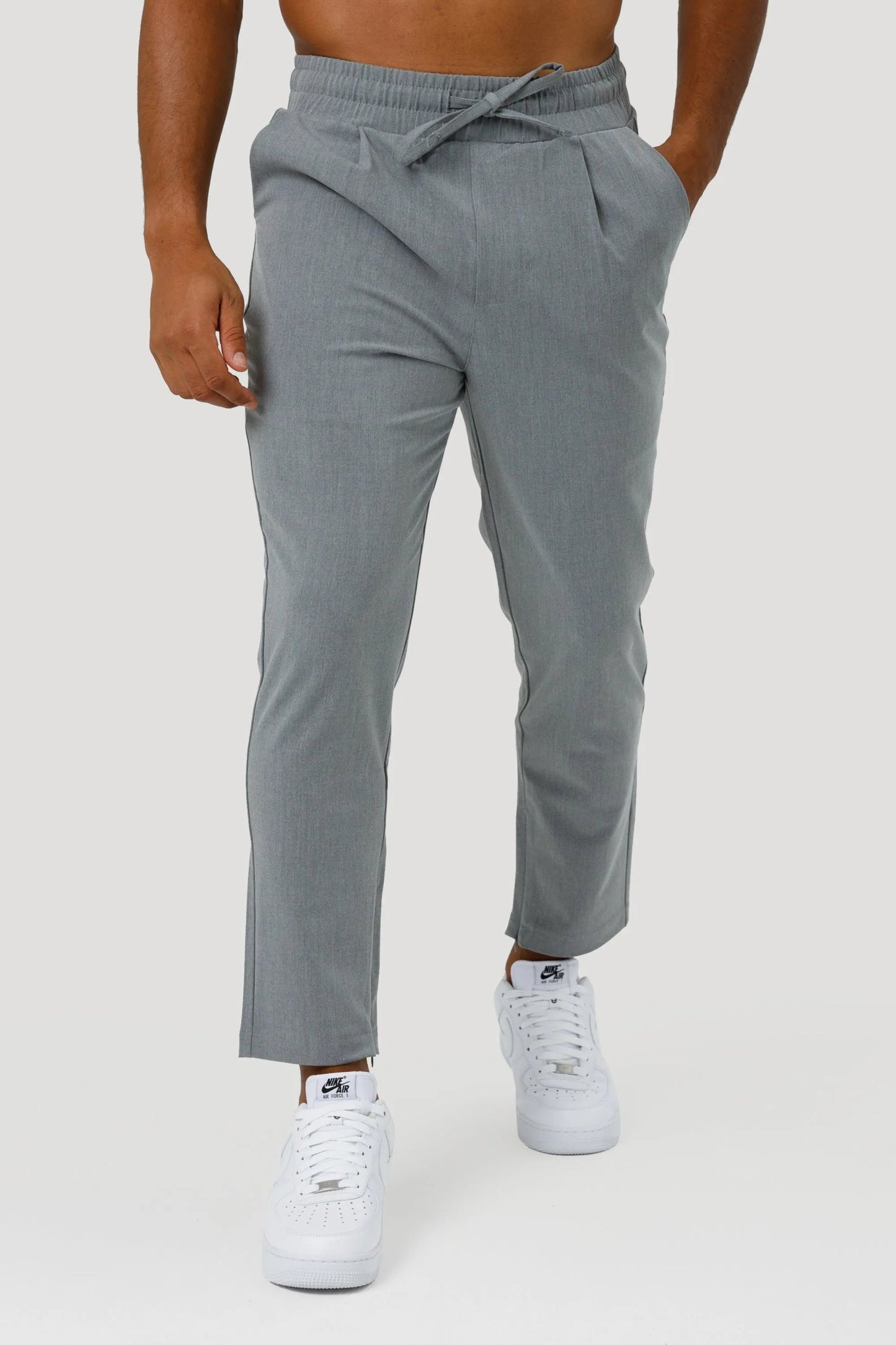 THE ELIO TROUSERS - LICHTGRIJS