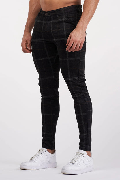 THE IZAYA TROUSERS - ZWART