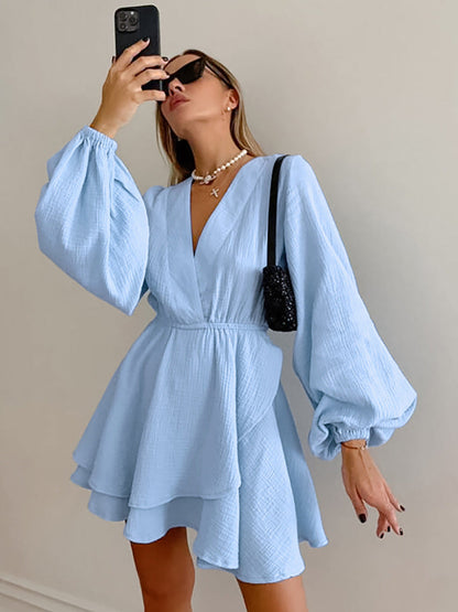 Casual Slim Deep V-Neck Lantern Sleeve Dress