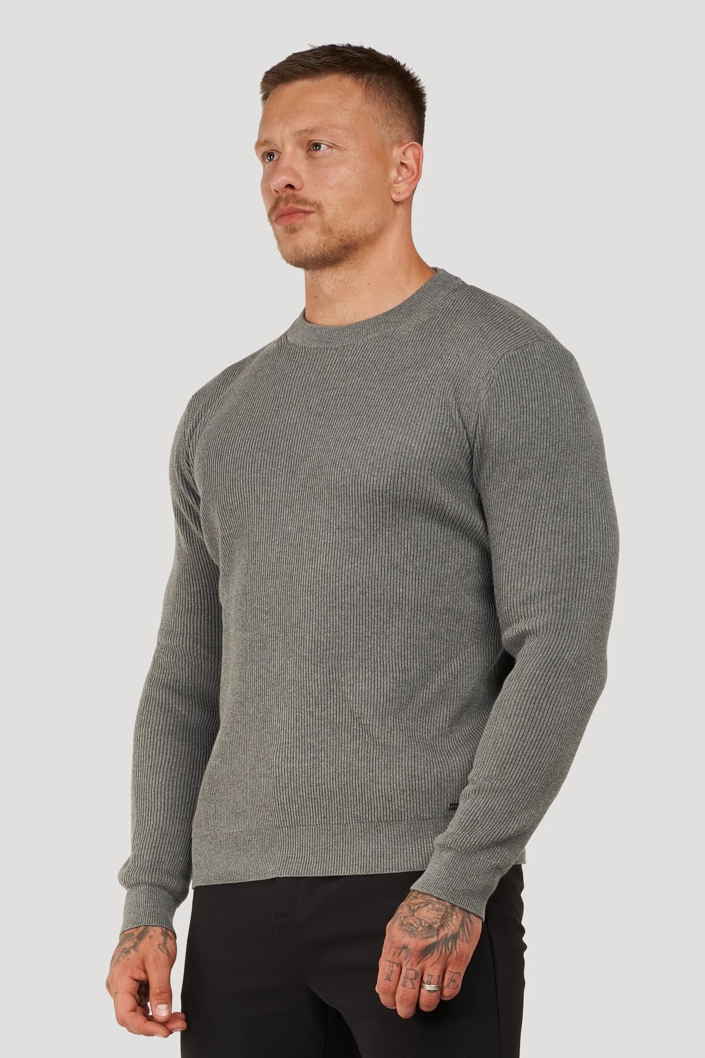 THE RENZO CREWNECK SWEATER