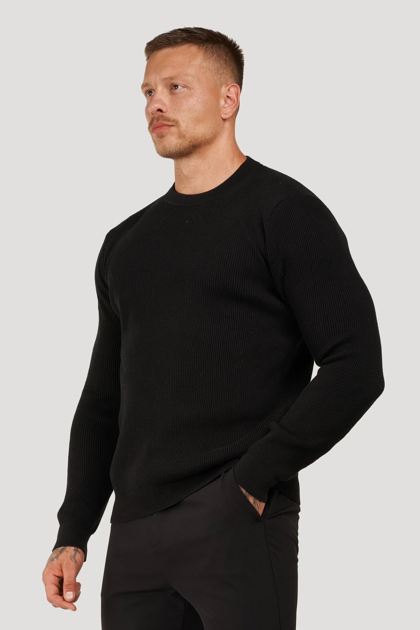 THE RENZO CREWNECK SWEATER