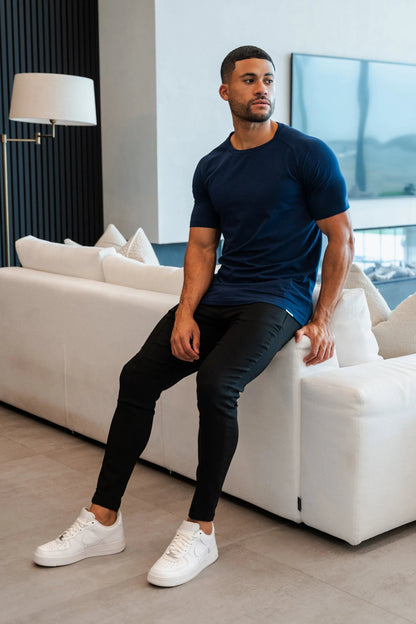 THE MUSCLE BASIC T-SHIRT - DONKERBLAUW