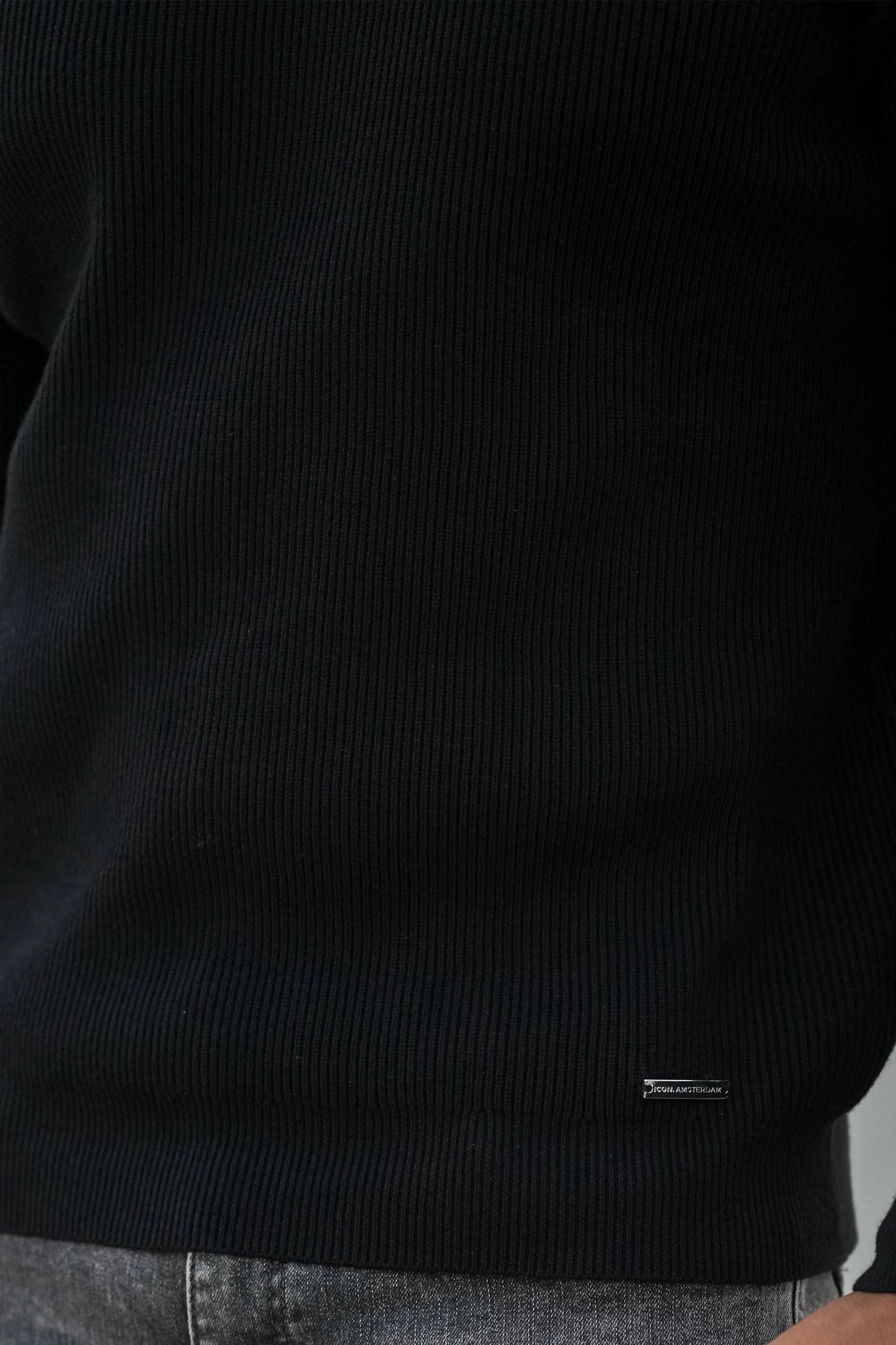 THE RENZO CREWNECK SWEATER