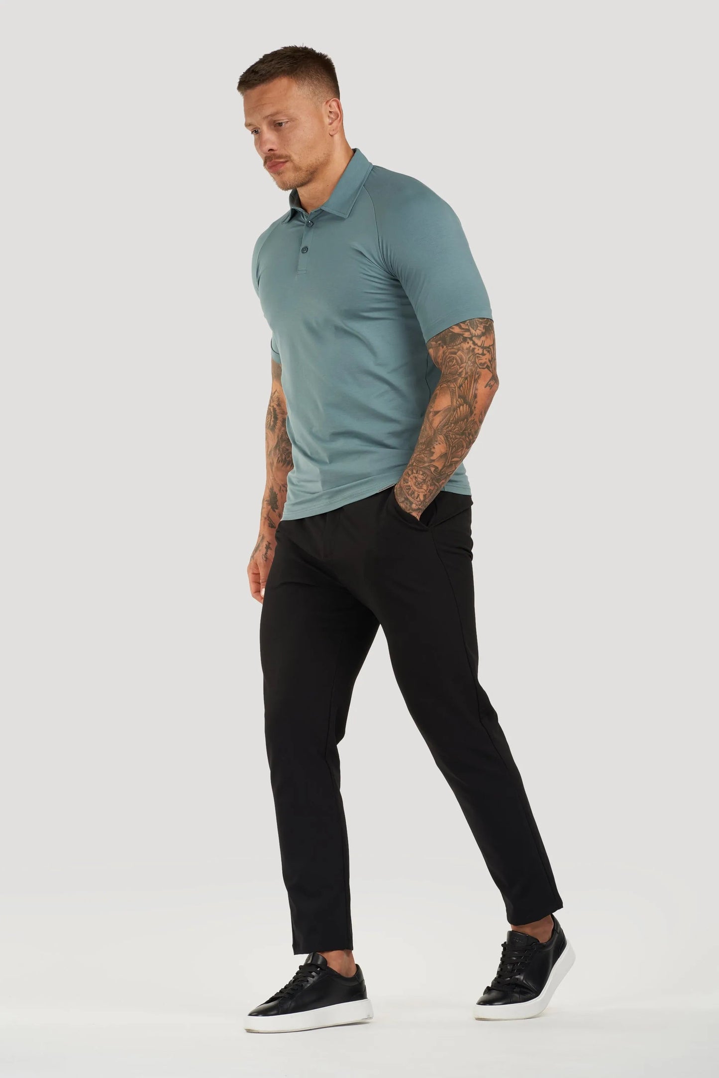 THE MUSCLE BUTTON POLO - MARINE BLUE